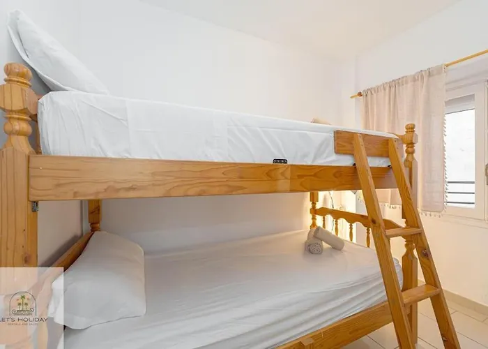 Urb Canada Apartment *