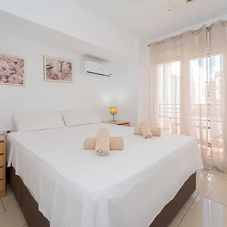 Apartamento Urb Canada *